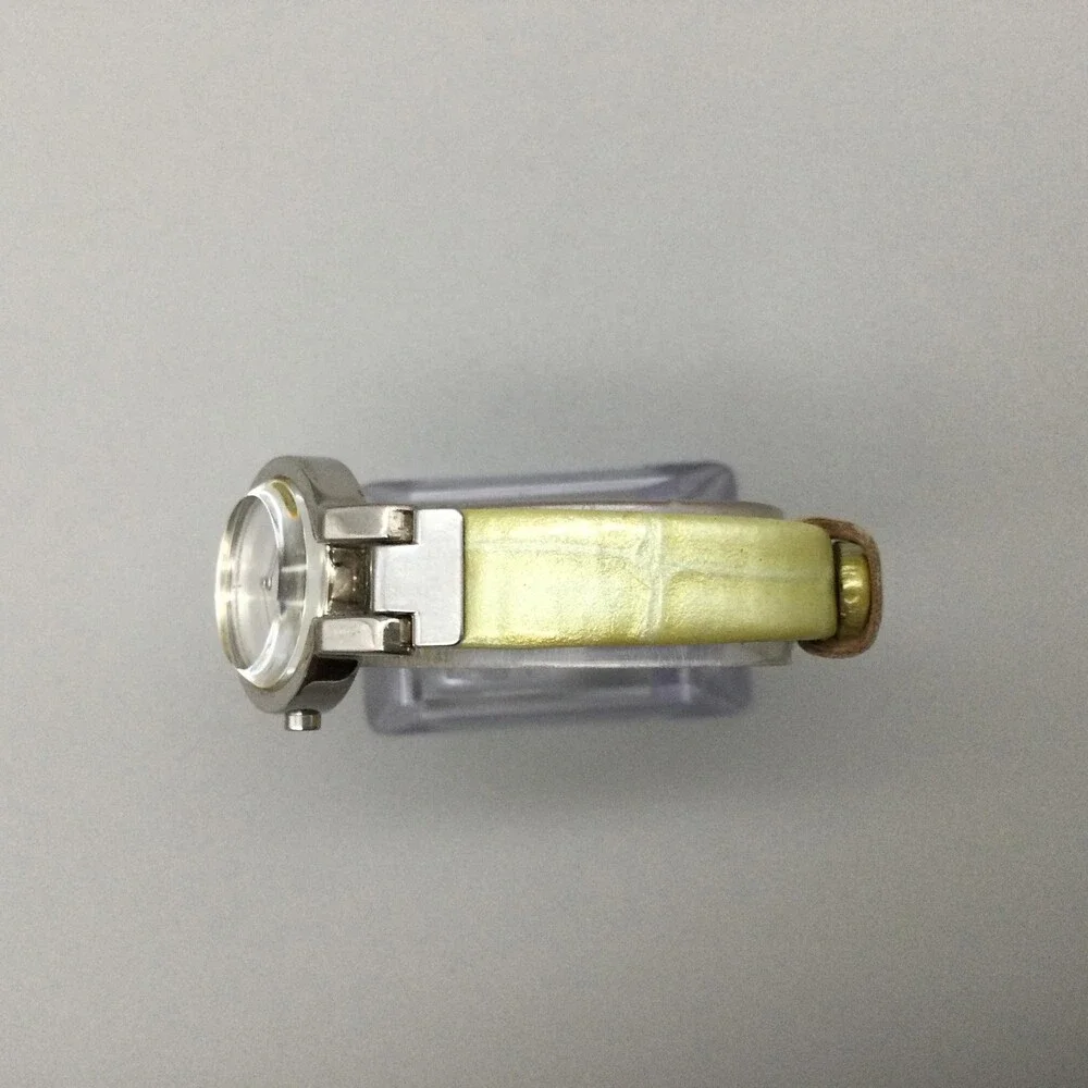 Pulsar Womens Watch 25mm Silver Tone Yellow Leather V400-1090 New Battery
